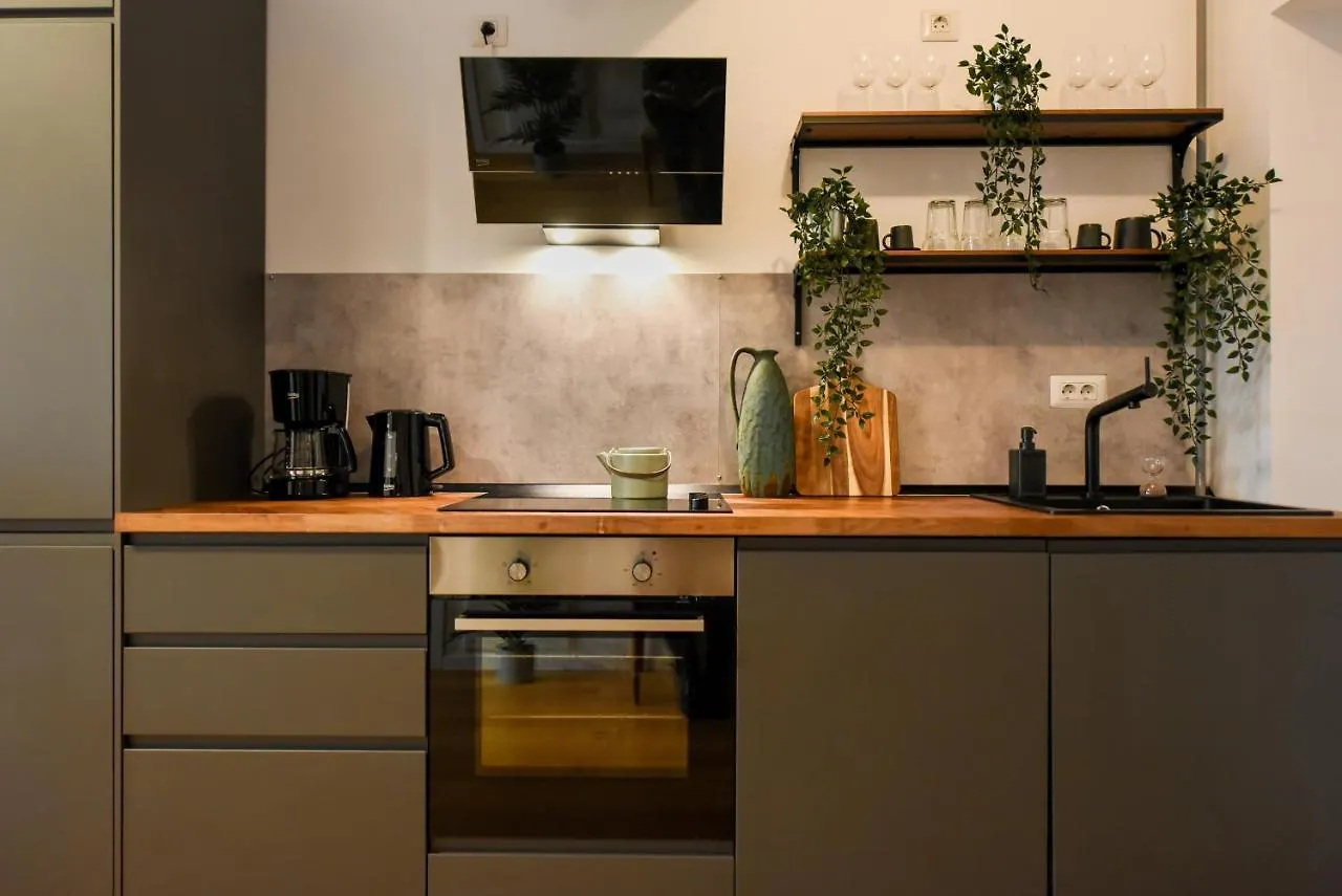 The Geometrist - Stunning 1Br Apt With Balcony Bucharest