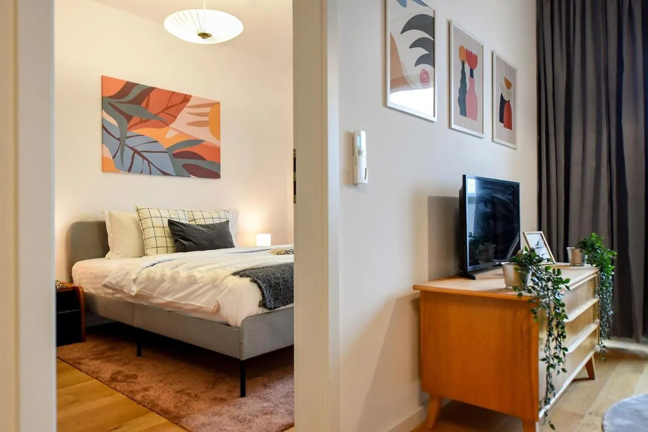 Apartment The Geometrist - Stunning 1Br Apt With Balcony Bucharest